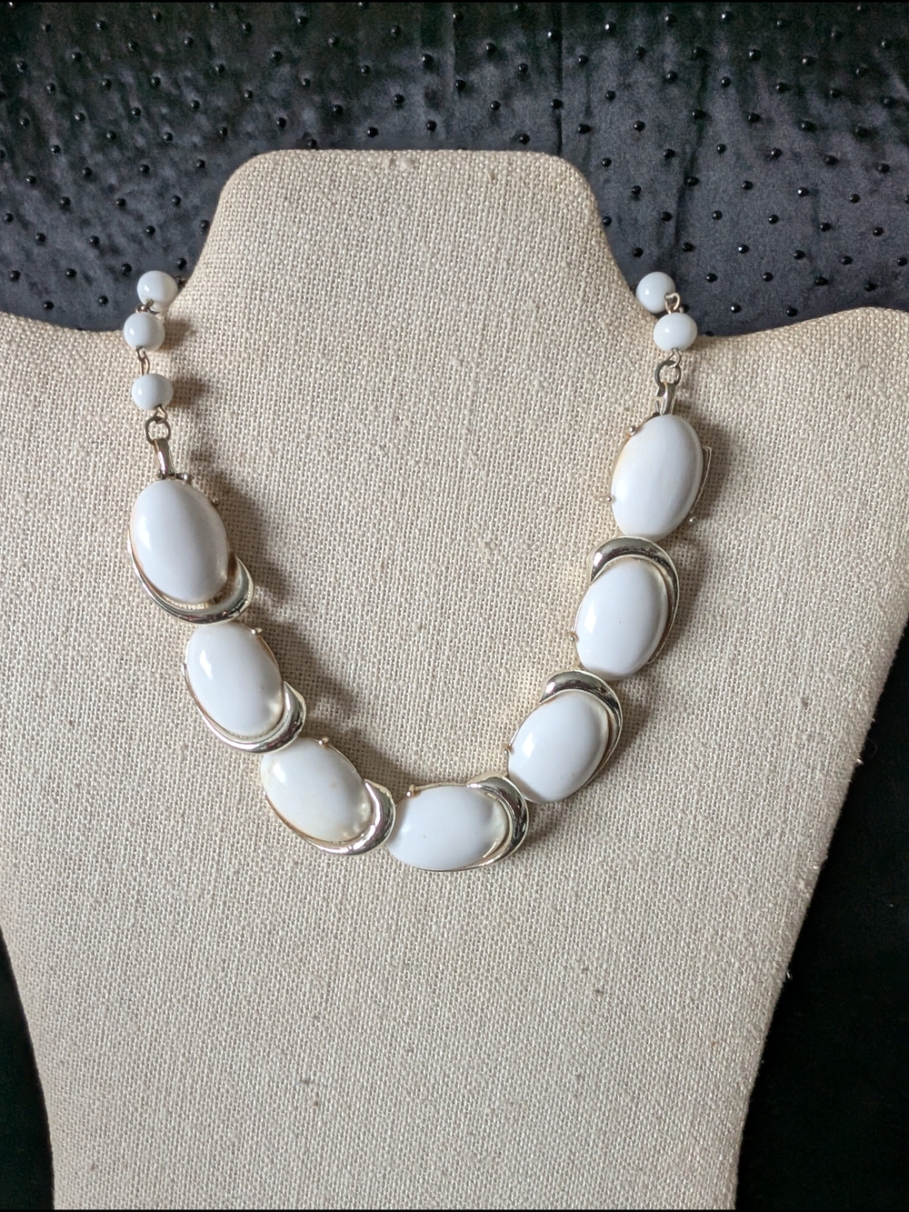 Vintage White Oval Bead Statement Necklace  #49